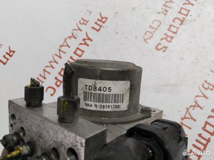 Блок ABS Nissan Juke хэтчбек MR16DT 2012