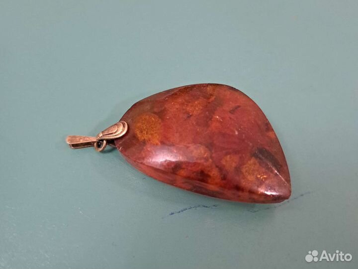 Янтарная подвеска СССР