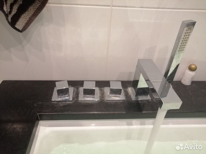 Ремонт джакузи,гидромассажных ванн и душевых кабин