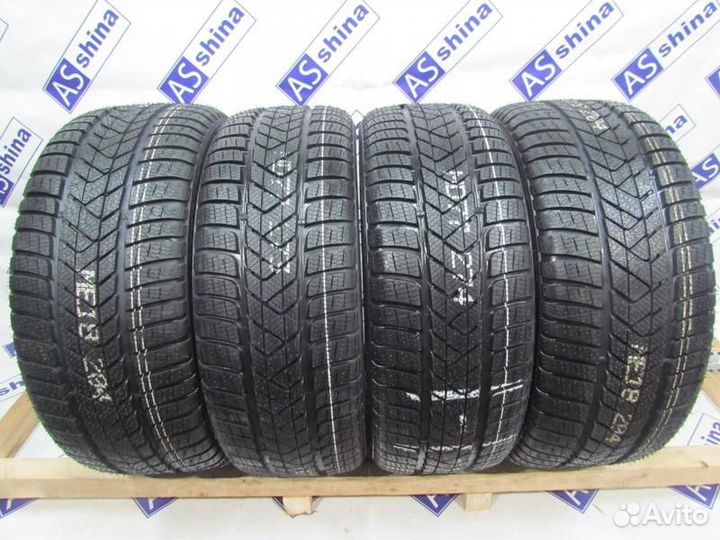 Pirelli Winter Sottozero 3 225/40 R19 и 255/35 R19 93H