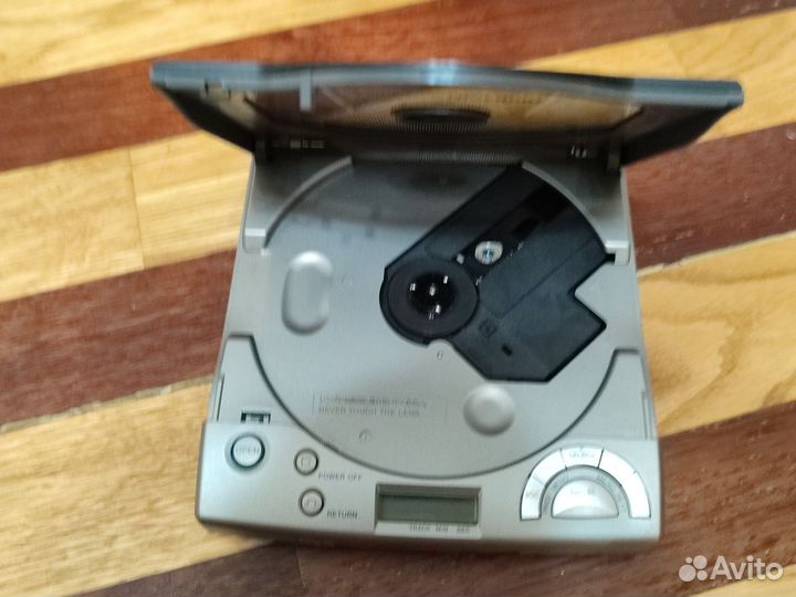 Cd player sony v-d8000 discman