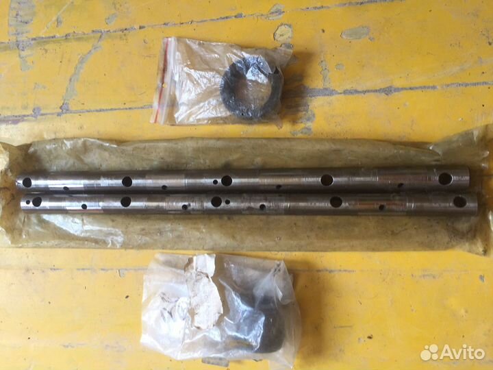 Продам запчасти от киа спектра 2вала новых втулка