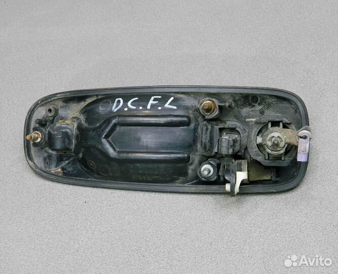 Ручка двери передней левой наружная Dodge Caravan