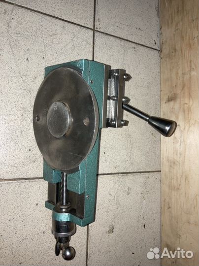 Суппорт тв 7