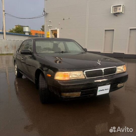 Nissan Laurel 2.5 AT, 1996, битый, 350 000 км