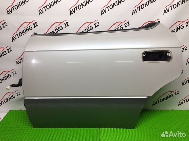 Дверь боковая задняя левая Toyota Vista SV41 3S-FE