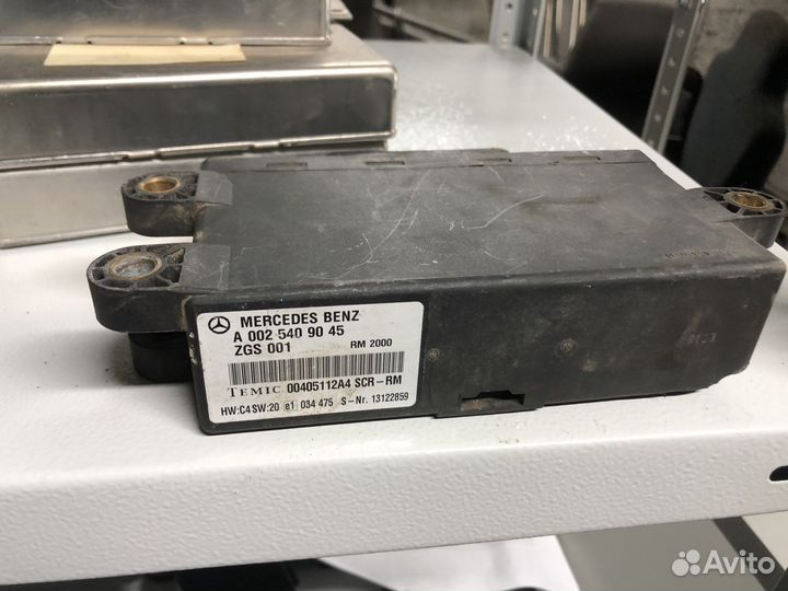 Блок управления A 002 540 90 45 Mercedes