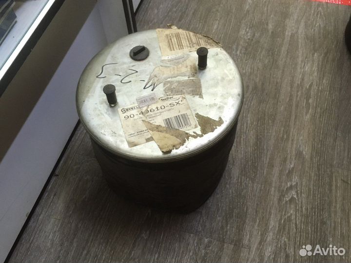 Подушка воздушная. без стак.2шп.M12 1отв-шт.M22 \B