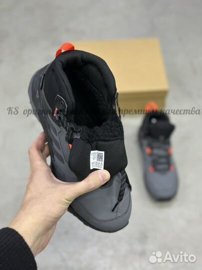 Кроссовки Adidas мужские (41-45) зимние на меху