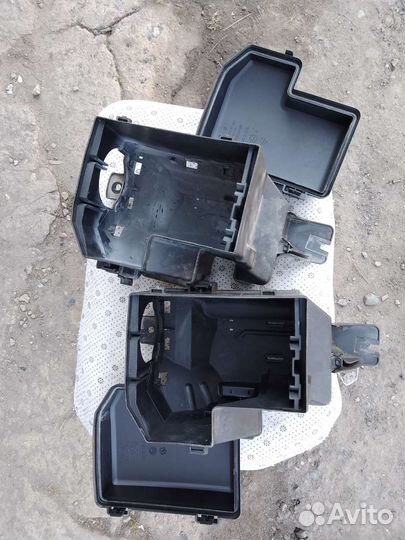 Корпус блоков двс,акпп Вольво s60 2007