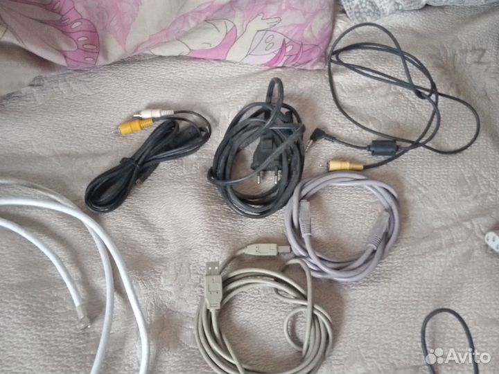 Провода.кабели.для телефонов.компа итд