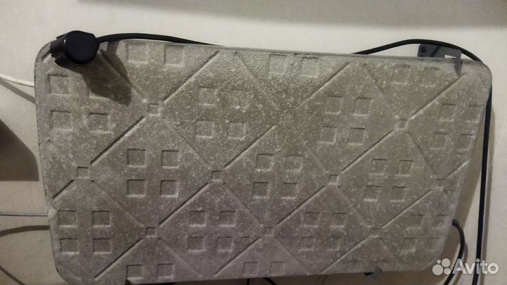 Обогреватель электрический настенный