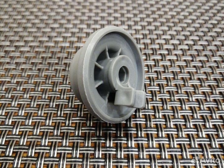 Колесико для посудомоечной машины Bosch, Siemens и