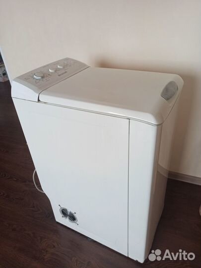 Стиральная машина с вертикальной загрузкой