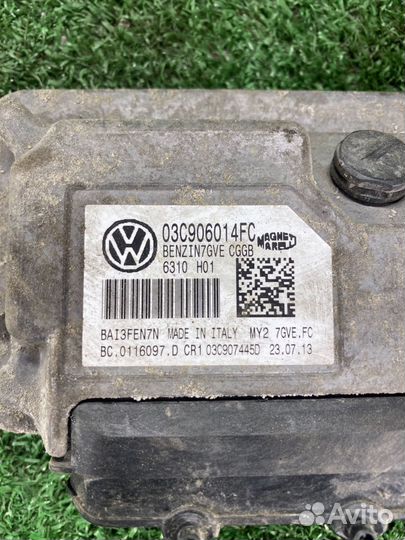 Блок управления двигателем Skoda Fabia 2