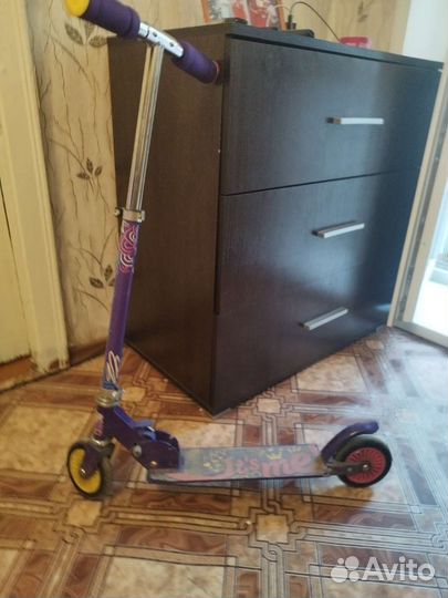 Продам детские самокаты