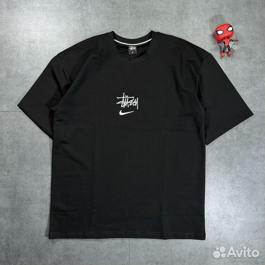 Футболка Nike Stussy