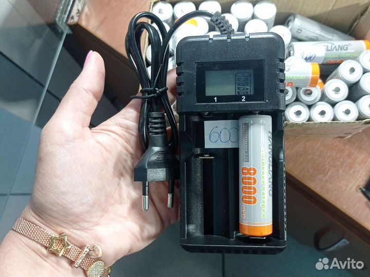 Аккумуляторные батарейки 18650 и зарядники к ним