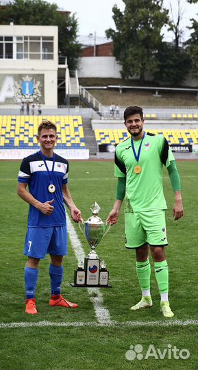 Тренер по футболу