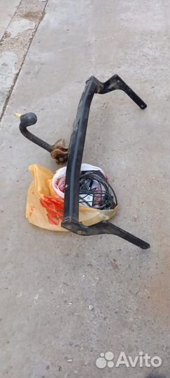 Фаркоп на renault duster бу