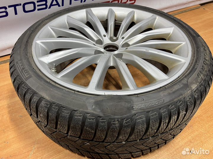 BMW G20 G30 литой диск с шиной R19 Pirelli