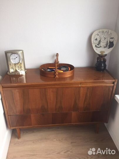 Тумба бельевая ретро, орех