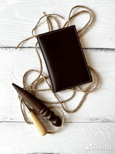 Обложка на паспорт из натуральной кожи