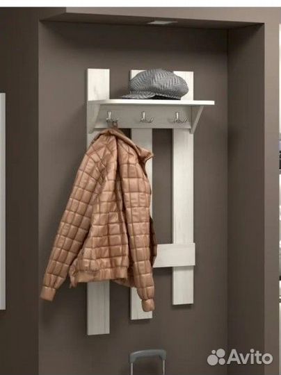 Вешалка настенная для верхней одежды