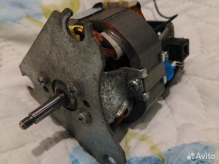 Двигатель для соковыжималок и блендеров HCJ7020