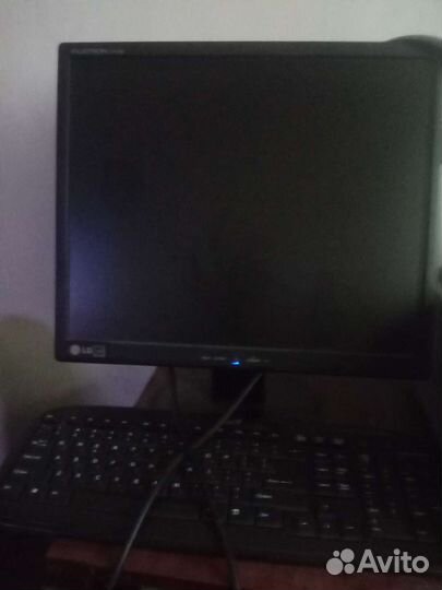 Монитор LG