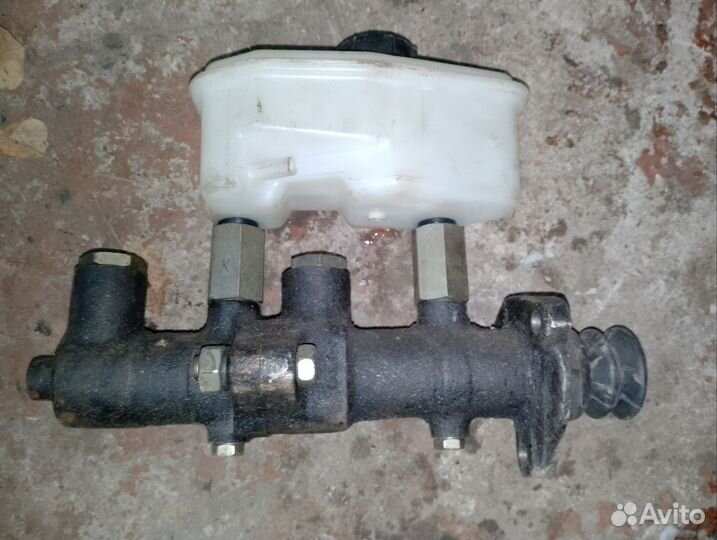 Цилиндр тормозной главный газ-3307,66