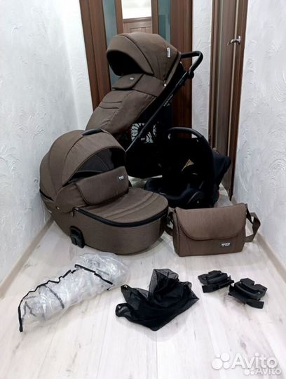 Коляска Riko Montana 3в1(состояние новой)