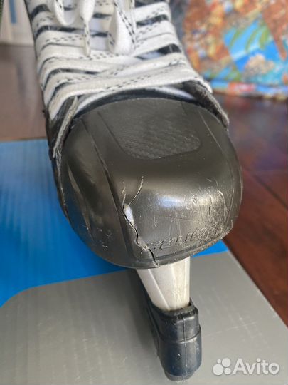 Коньки вратаря bauer pro