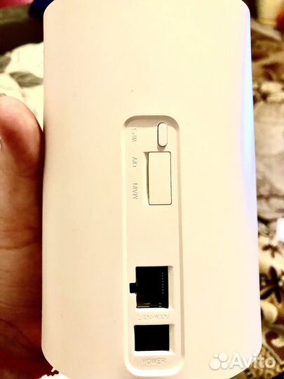 Роутер Alcatel LinkHub HH71VM