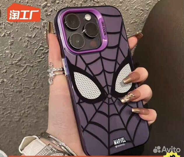 Чехол на iPhone