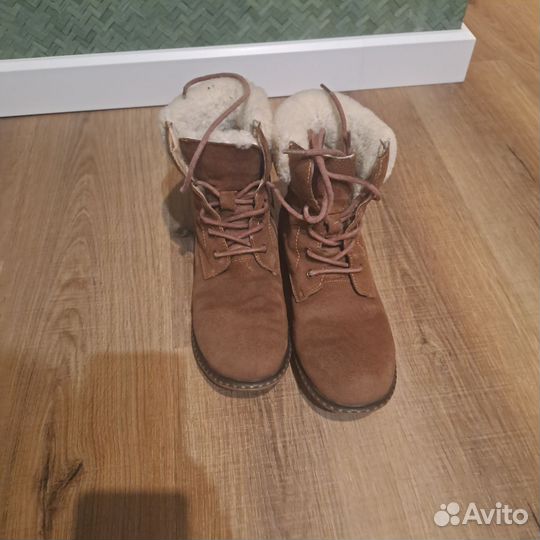 Ботинки женские зимние 38 размера