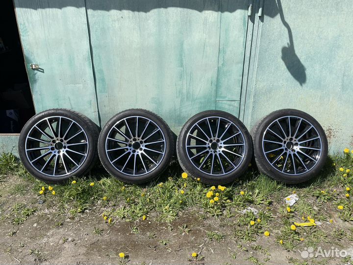 Оригинальный комплект колёс Mercedes R20 AMG