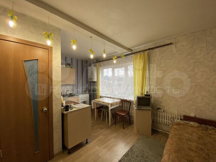 Дом 32,3 м² на участке 5,9 сот.