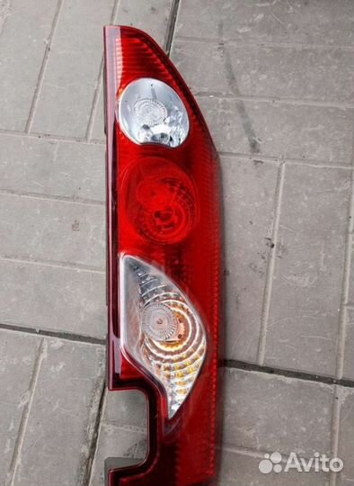 Задний фонарь kangoo 2 с 2008 по 2016 г