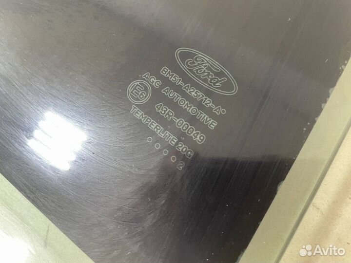 Стекло двери задней правой Ford Focus 3 2011