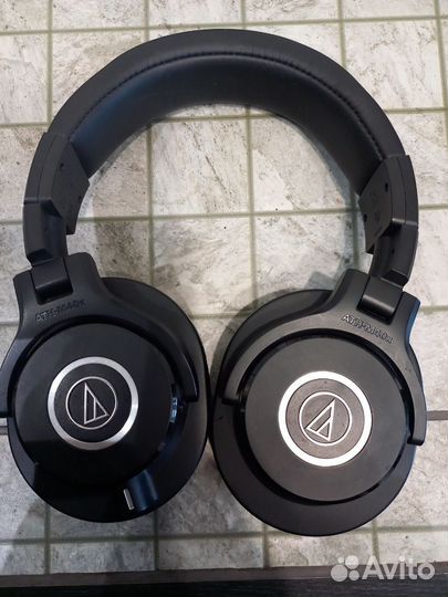 Проводные наушники Audio-Technica ATH-M40X