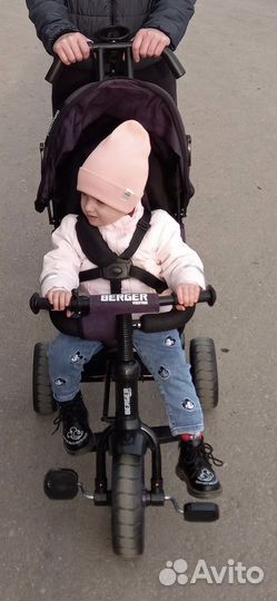 Трехколесный велосипед