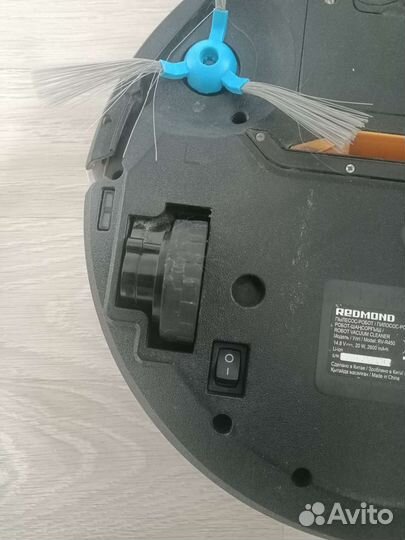 Робот пылесос redmond rv r450