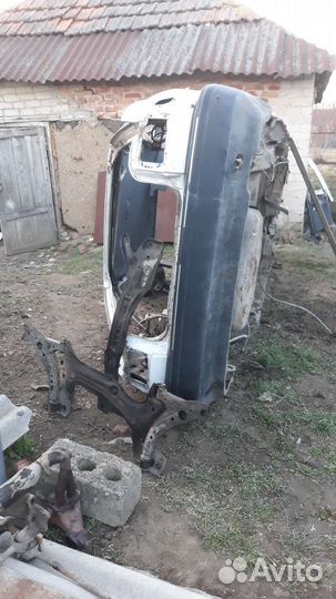 Кузов Toyota Corolla E90