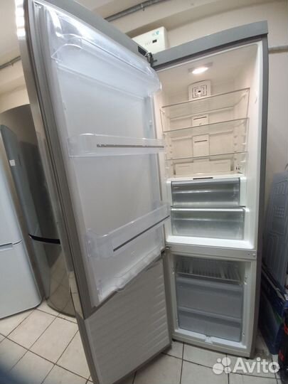 Холодильник Whirlpool no frost