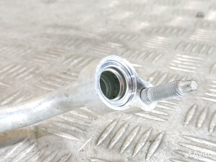 Трубка кондиционера Ford Fiesta 2008-2019