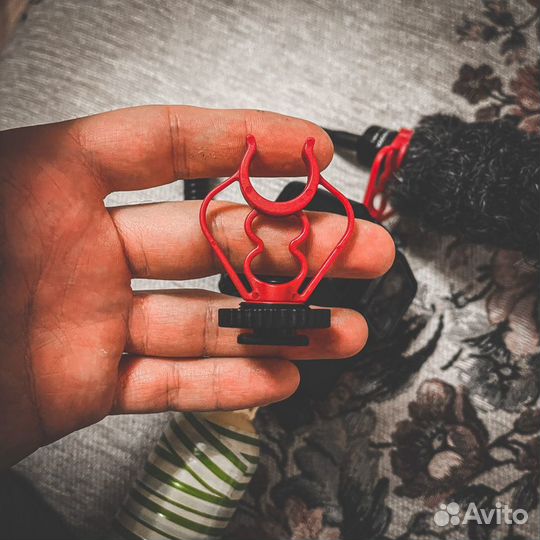 Держатель (крепление) для микрофона boya by-mm1