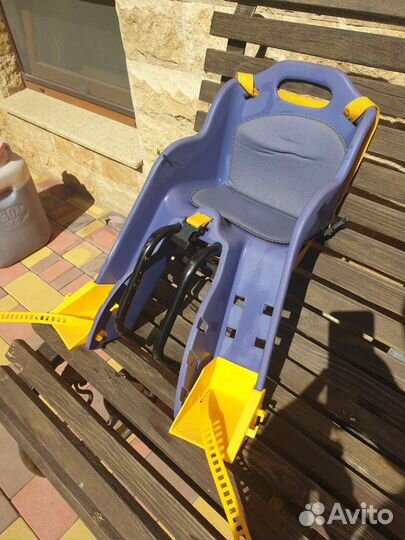 Детское кресло на велосипед