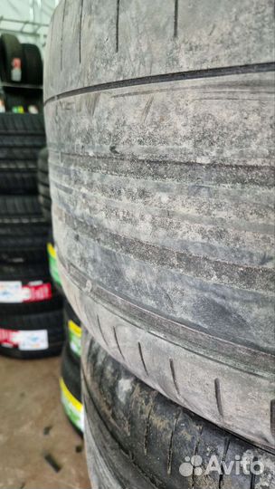 Pirelli P Zero PZ4 275/40 R20 и 315/35 R20 110W