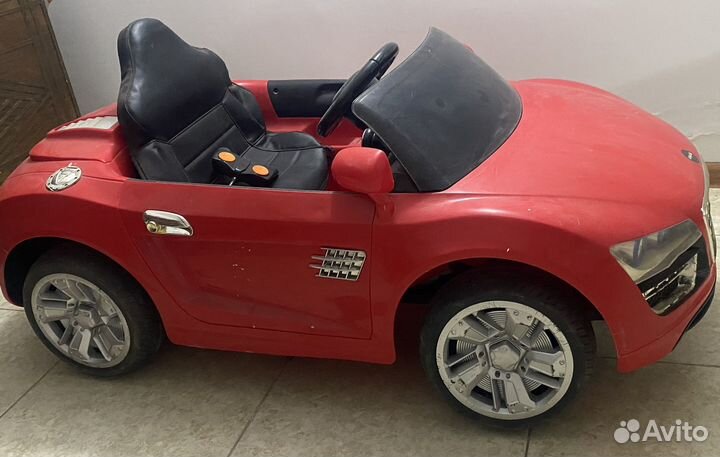 Электромобиль